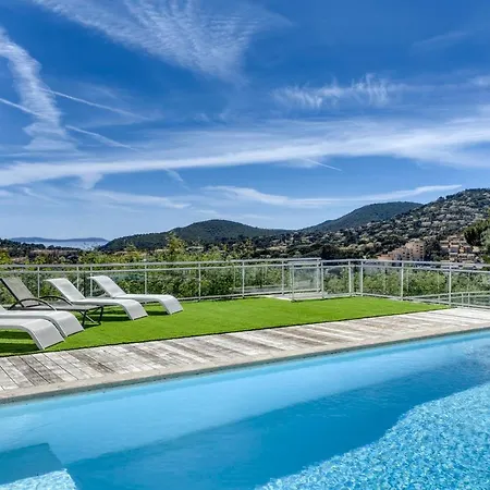 Magnifique Contemporaine Vue Avec Piscine Chauffee Toute L'annee, Proche De Saint-tropez Villa Cavalaire-sur-Mer