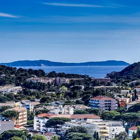 Villa Magnifique Contemporaine Vue Avec Piscine Chauffee Toute L'annee, Proche De Saint-tropez Cavalaire-sur-Mer